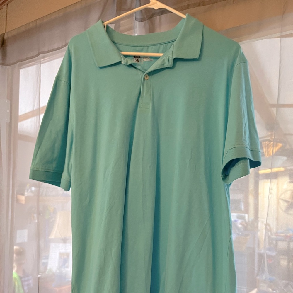 Mens polo style shirt